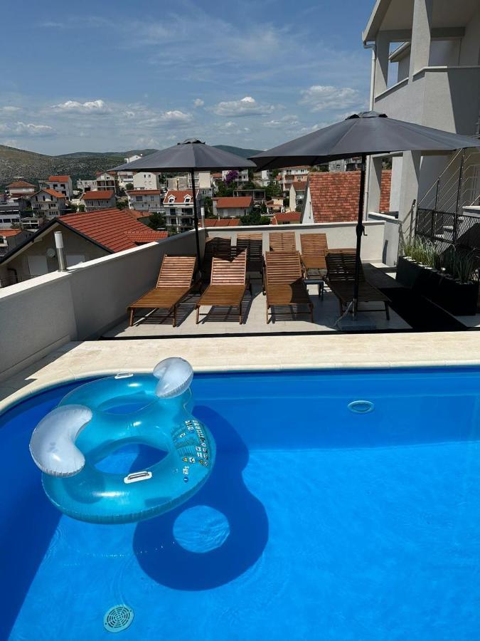 Villa Milena-With A Pool Trogir Zewnętrze zdjęcie